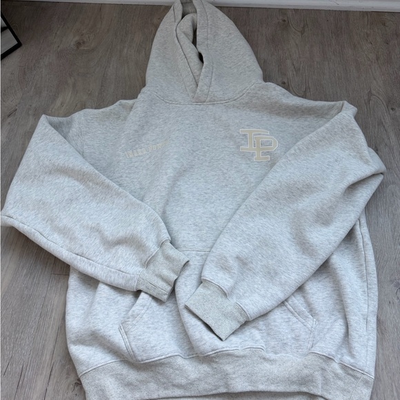 Inaka Power Cream Hoodie (M) and Shorts (S) Set - Picture 6 of 7